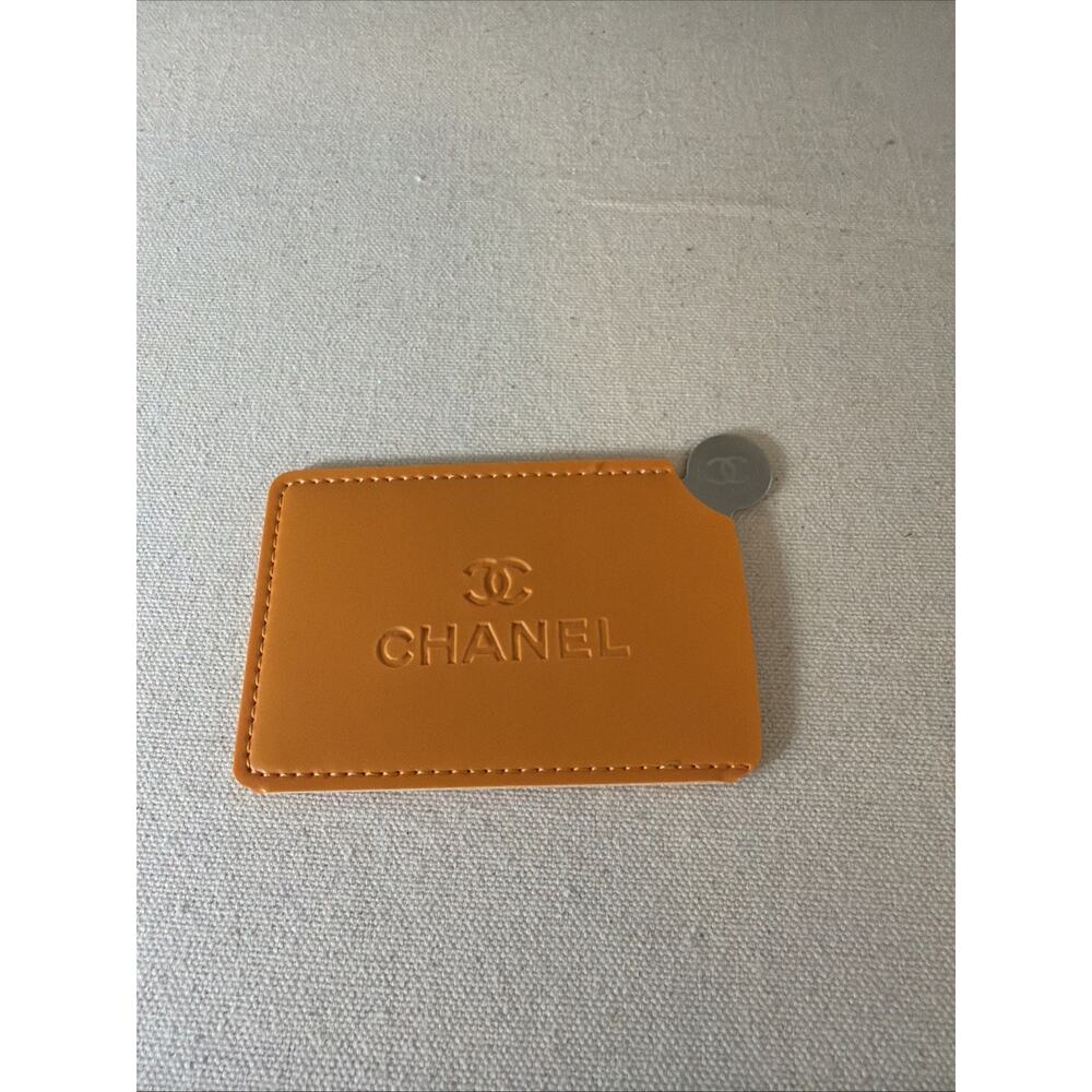 Chanel NIB GWP Single Card Mirror Holder Orange - Picture 2 of 5